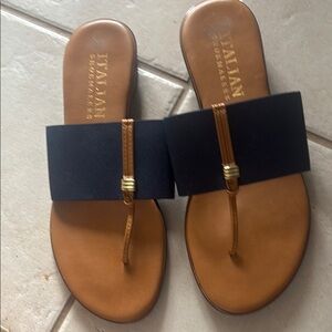 Italian Shoemakers Women's sandals size 10